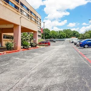 Oyo Hotel Killeen East Central (Adults Only)